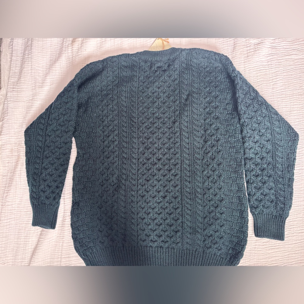 Heavyweight Merino Wool Aran Sweater - Picture 4 of 4